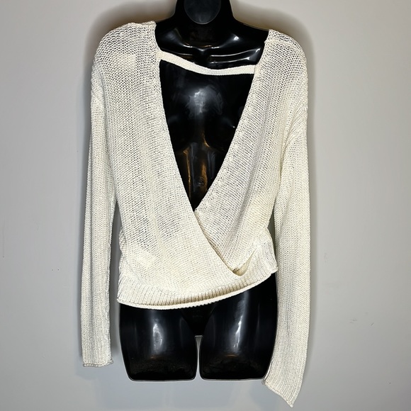 NWT Deep V-Neck Sexy Summer Sweater - Picture 2 of 12